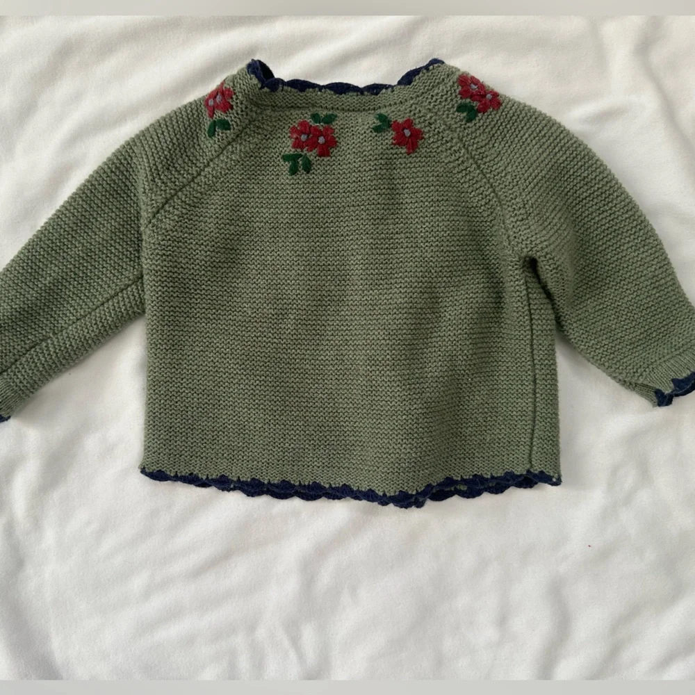 Baby Green Knit with Red Floral Accents - Picture 4 of 4